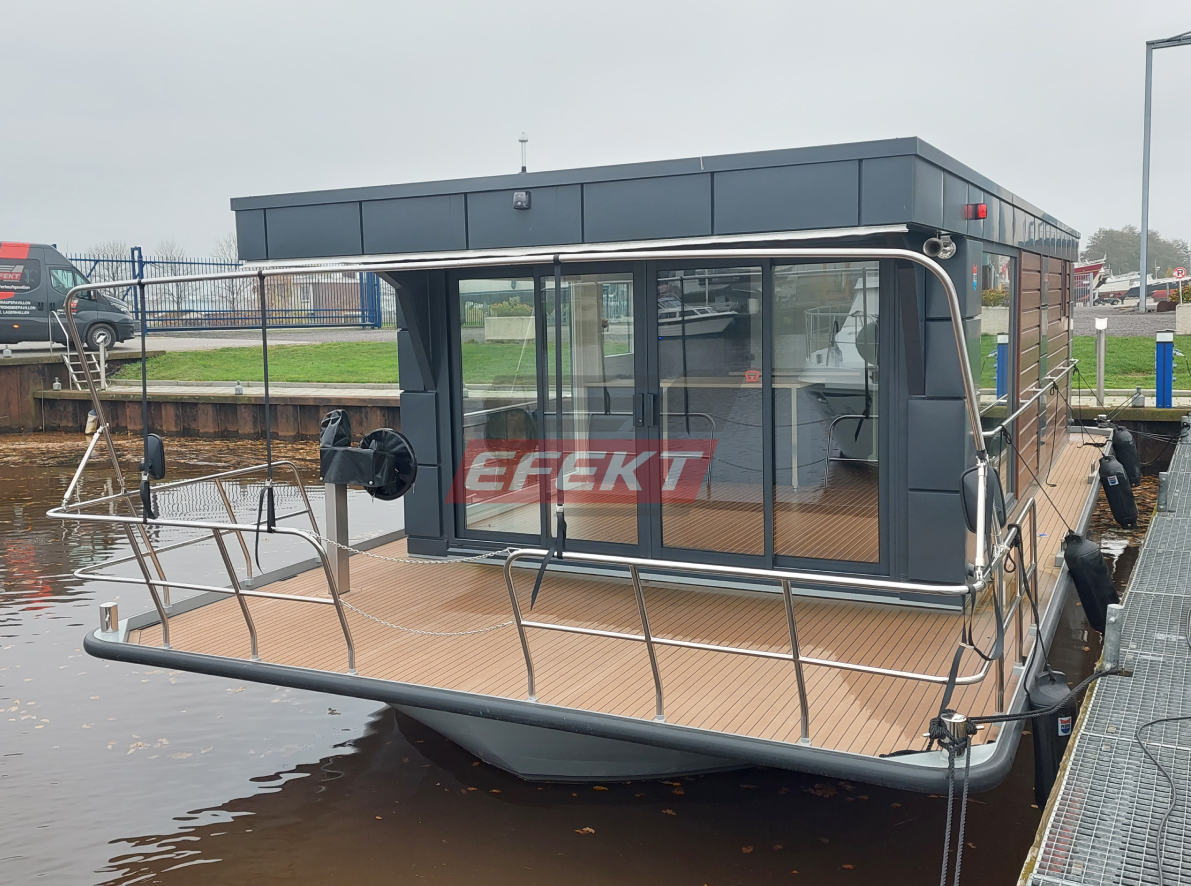 Modernpavilion Houseboat